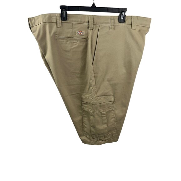 Dickies Flex Mens Cargo Shorts Khaki Size 46 Cotton Blend Gorpcore Outdoor - Picture 6 of 13